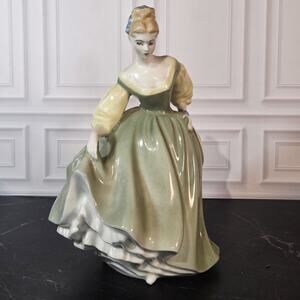 Royal Doulton "Fair Lady" Bone China Figurine Designed By Peggy Davies 1962